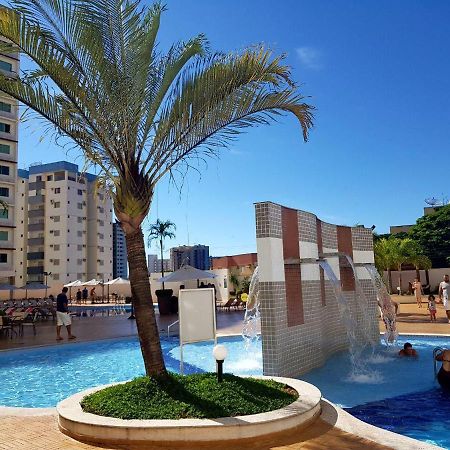 Hotel Riviera Park Caldas Novas Kültér fotó
